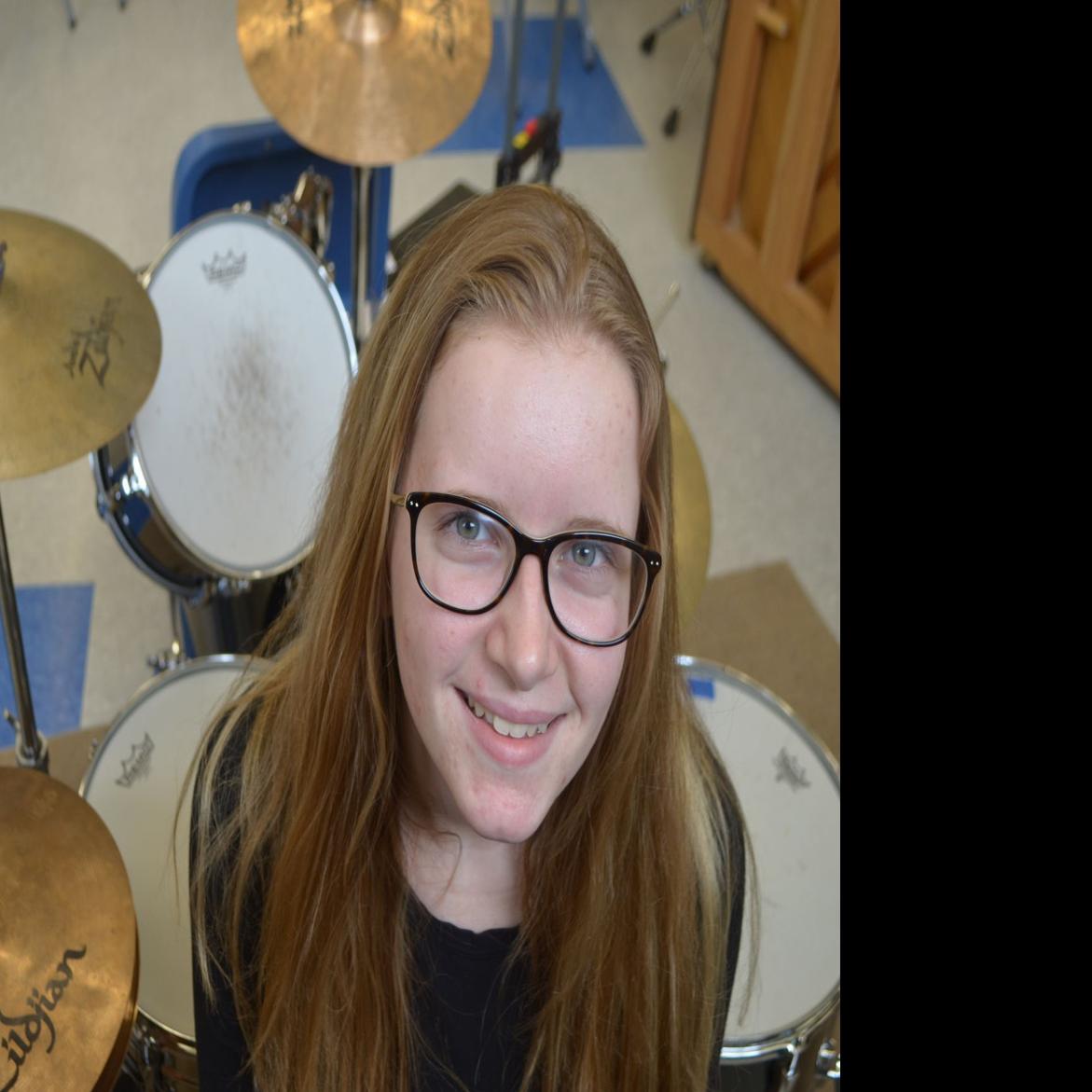 Wallpaper Confident Beat West Lyon Senior Drummer Blossoms With Jazz Band Desktop Wallpaper