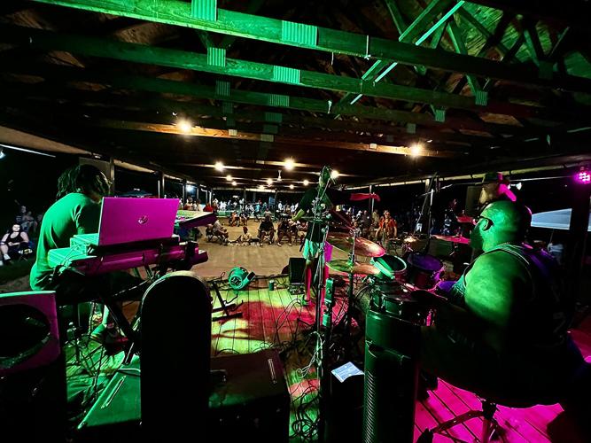 July 4th fireworks and music at Parkway Marina serve up speculator