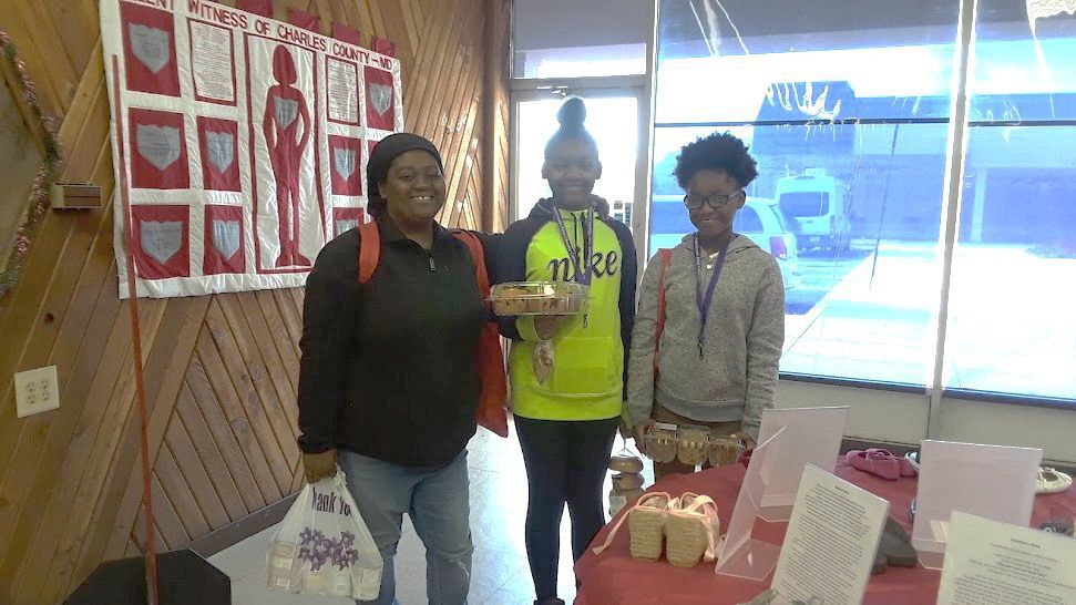 Bryans Road Shopping Center hosts health fair Briefs