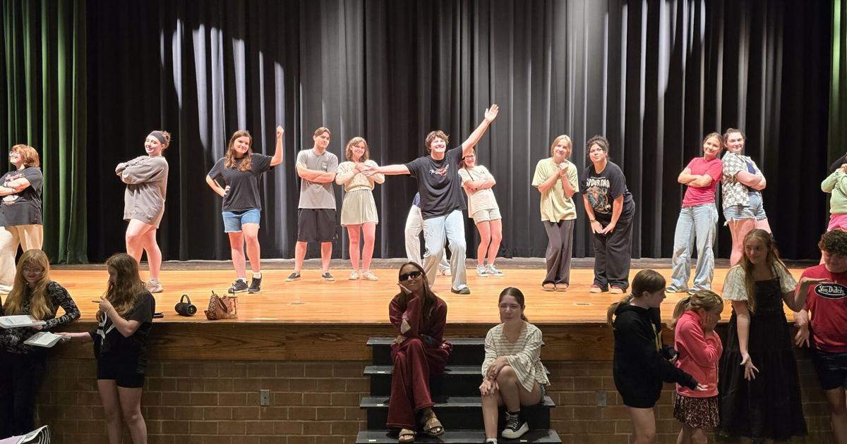 Great Mills High hosts Summerstock Theater's 'Frozen'