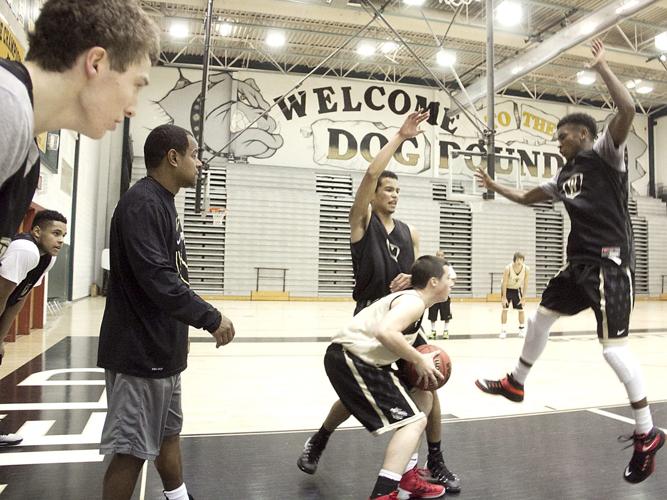 Westfield basketball adds new weapon Sports