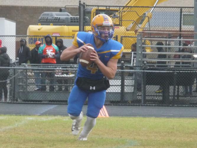 Cole Lucia (Thomas Stone football)