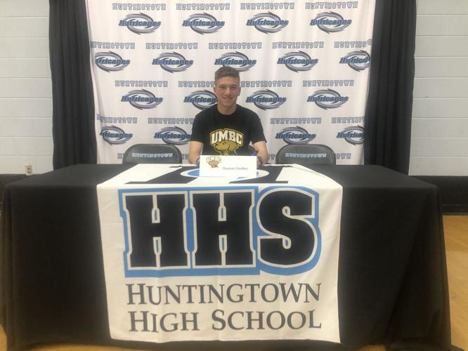 Huntingtown has busy signing day High School