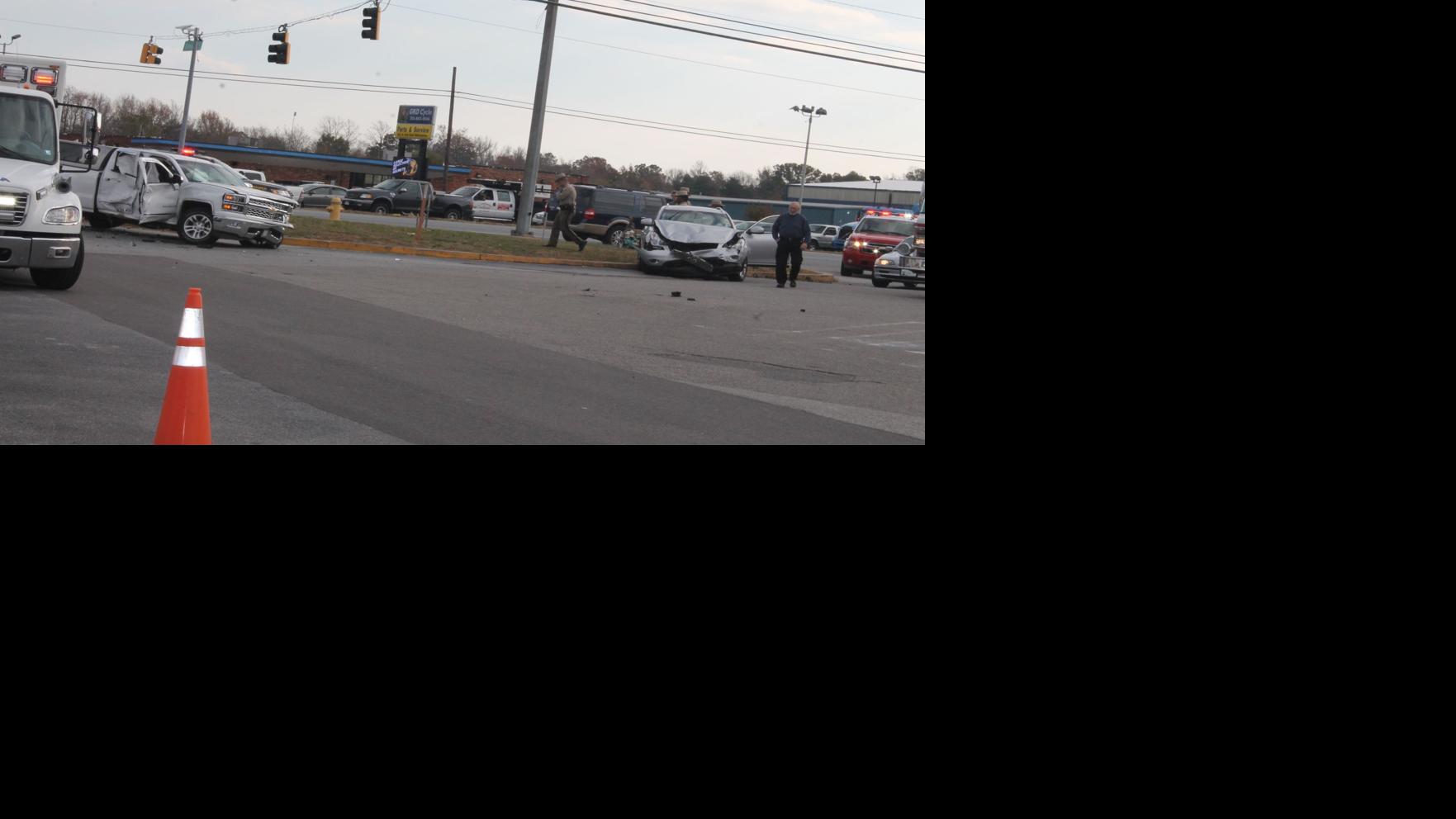 Three vehicle accident in White Plains Wednesday Breaking