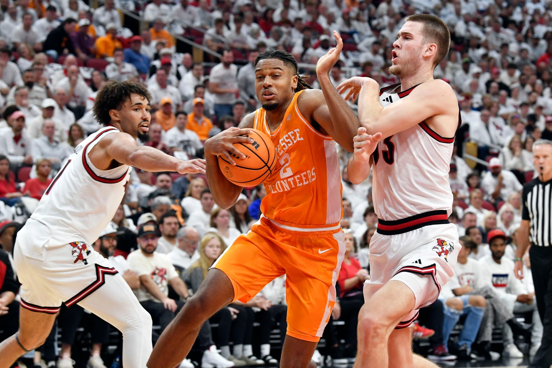 Zeigler, Lanier Each Score 19 Points To Lead No. 12 Tennessee Over ...