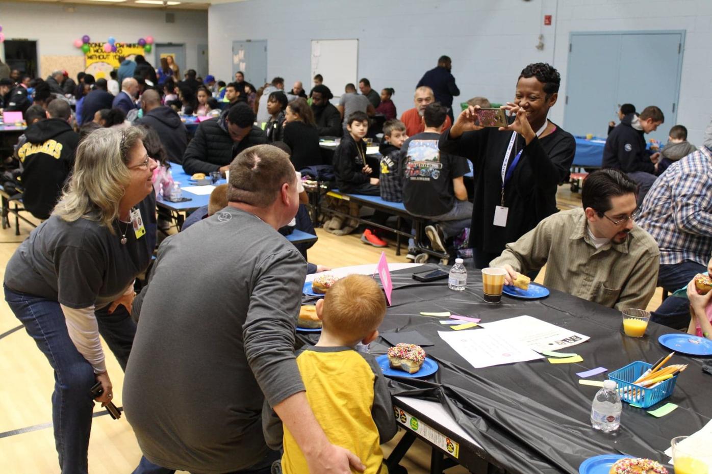Arthur Middleton Elementary holds first 'Breakfast with My Main Man