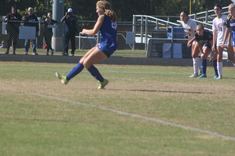 Leonardtown wins SMAC girls soccer title High School
