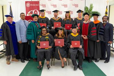 Students Graduate From Florida Institute Southern Maryland Campus