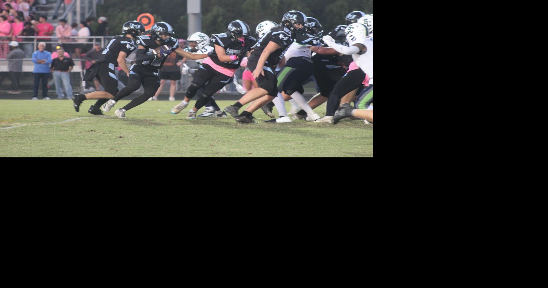 Huntingtown football upends Great Mills