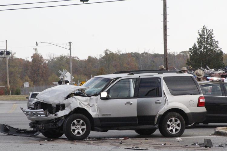 Three vehicle accident in White Plains Wednesday Breaking