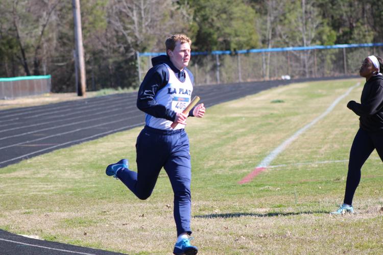 Ethan Olmsted (La Plata track and field)