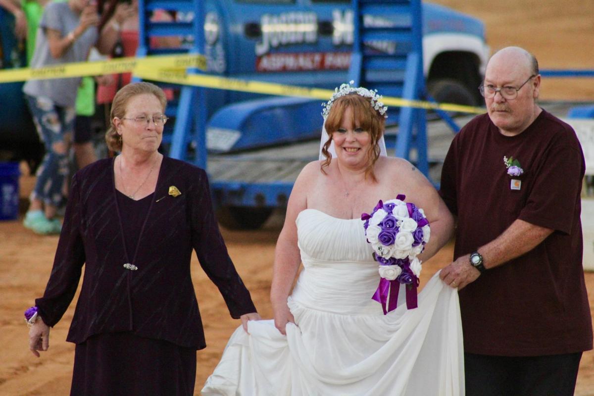 A dusty wedding