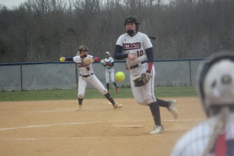 Northern softball tops Stone