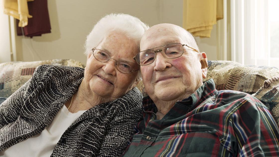Lifelong Solomons couple celebrate 70 years of marriage