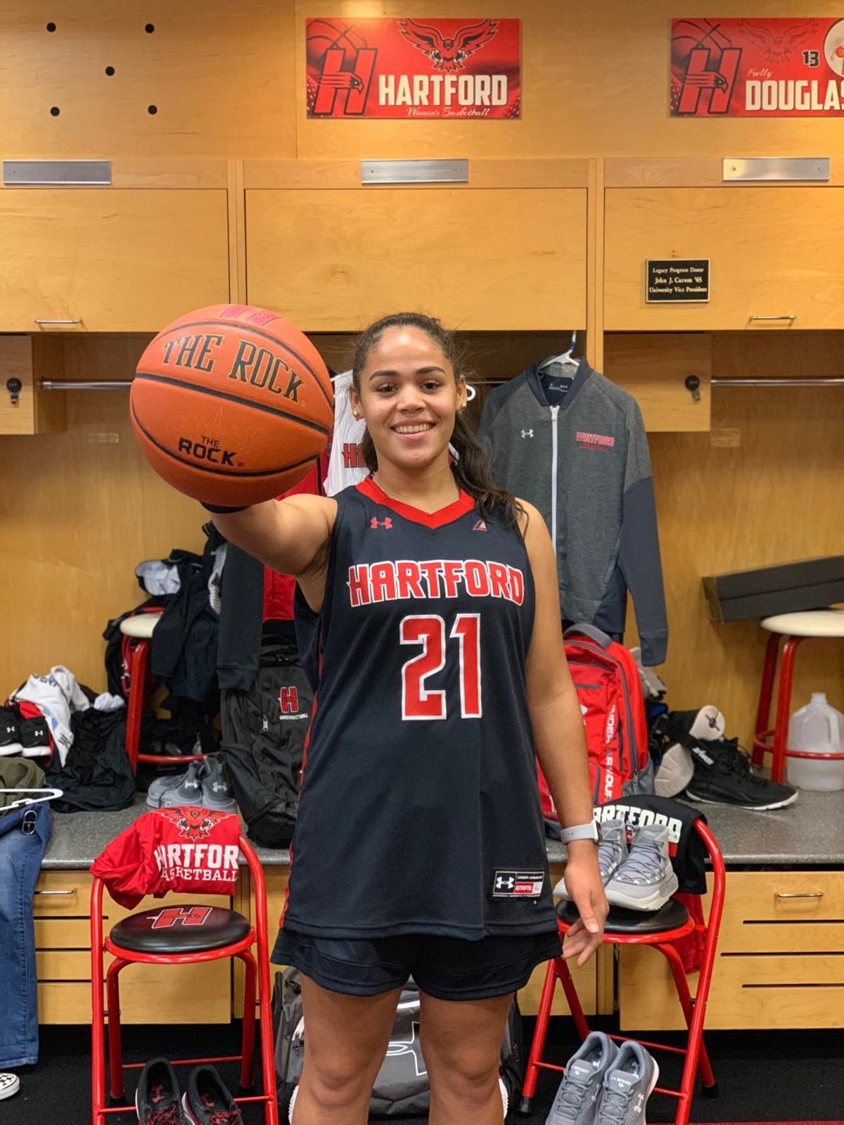 St Mary S Ryken S Dothard Signs With University Of Hartford For Women S Basketball News Somdnews Com