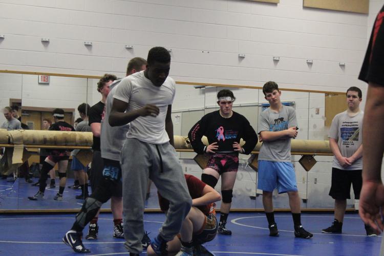 Huntingtown wrestling hungry to repeat as 3A state champions News