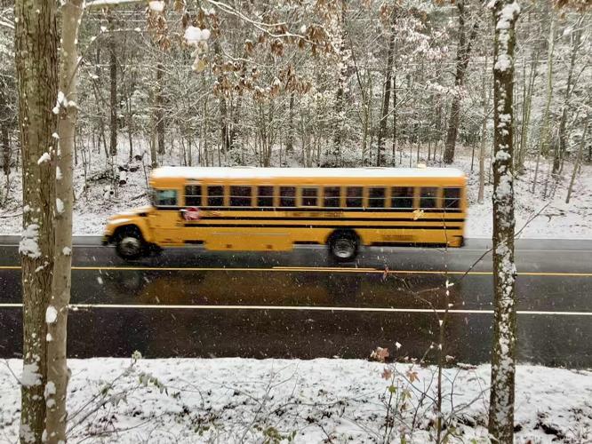 Snow blankets Southern Maryland, at least for a short time | Local ...