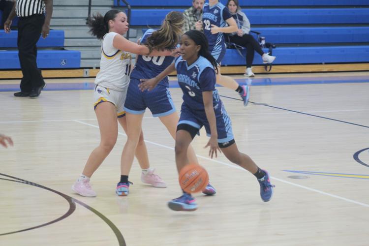 Calvert girls basketball topples La Plata