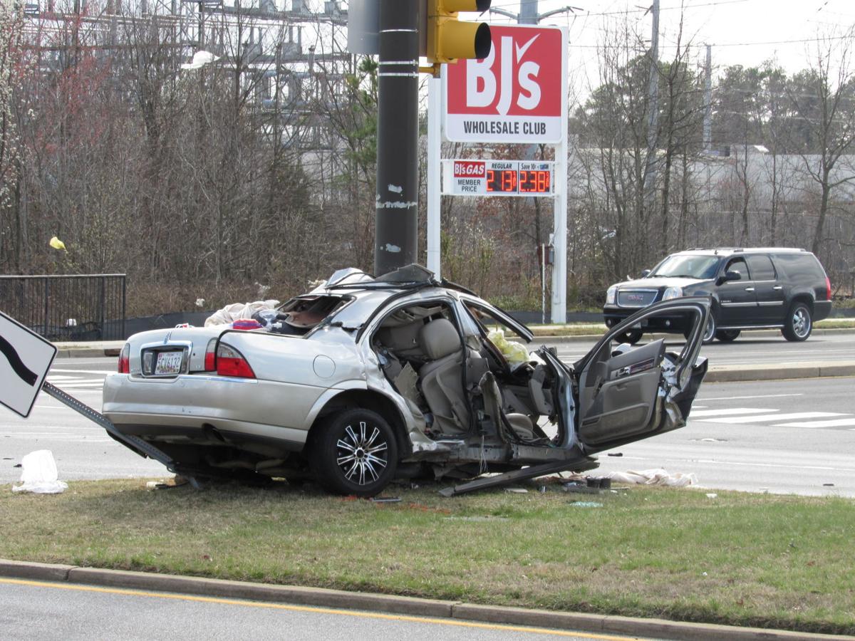Two dead in Waldorf crash, one critically injured Breaking