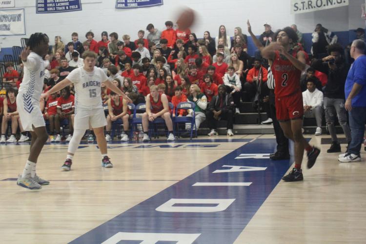 Chopticon boys basketball upends Leonardtown High School
