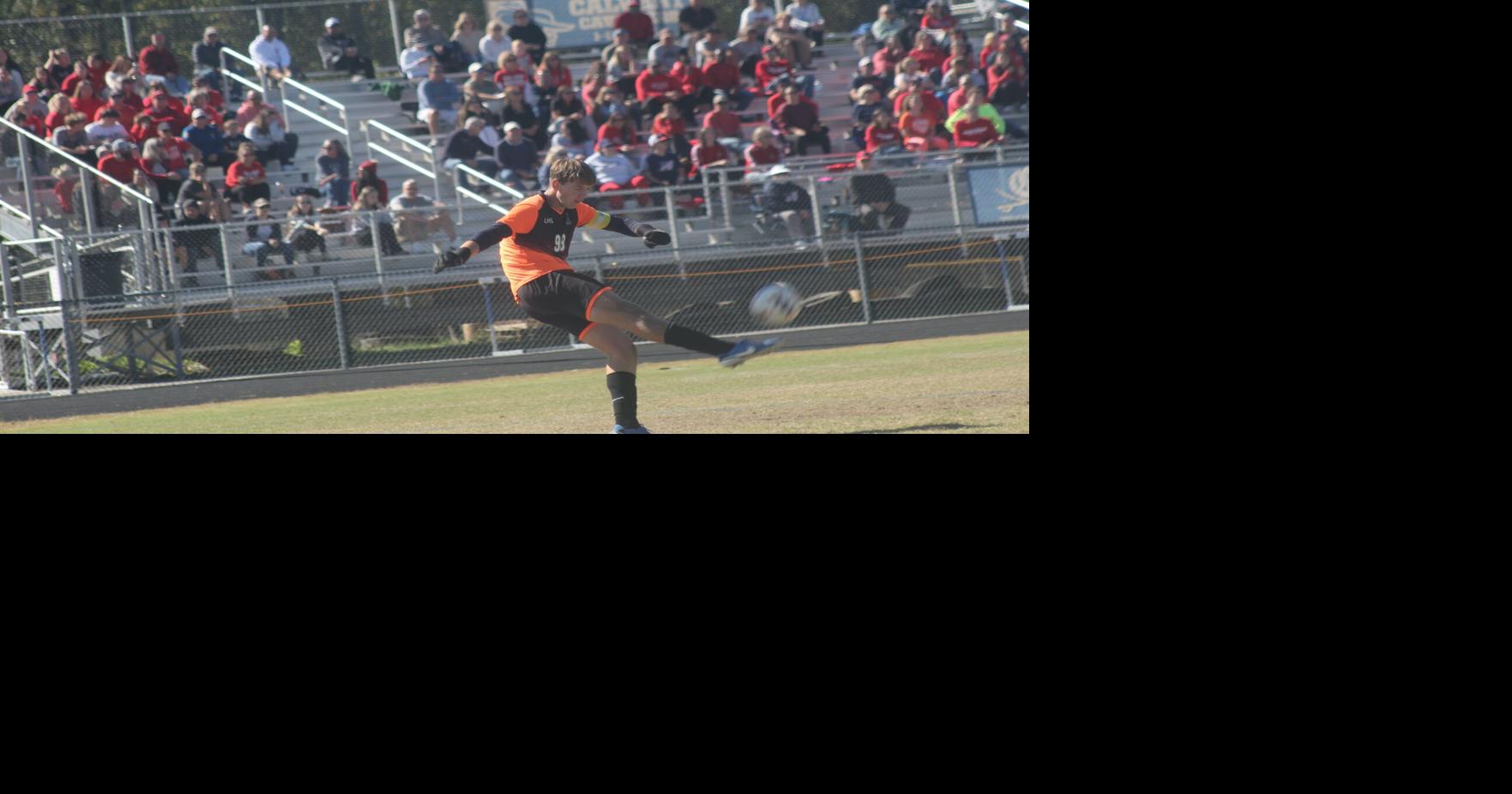 Leonardtown wins SMAC boys soccer High School