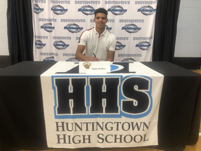 Seven Huntingtown seniors sign High School