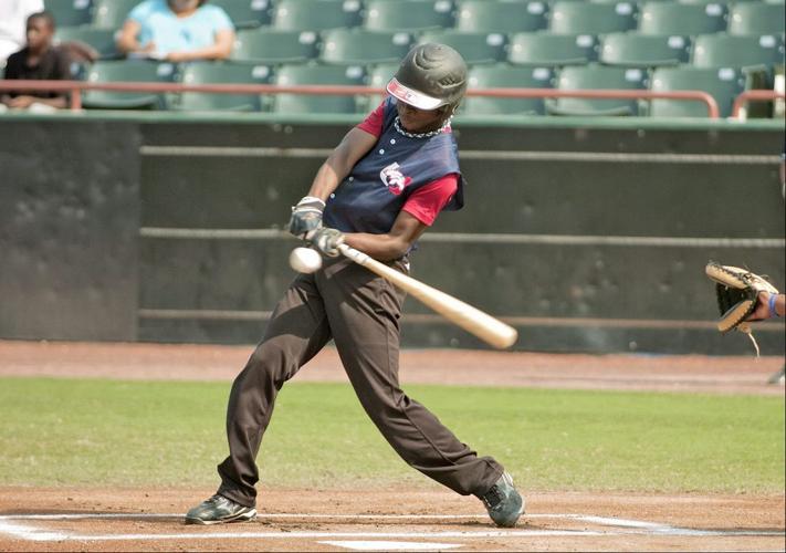 County pair enjoy summer on tour Sports