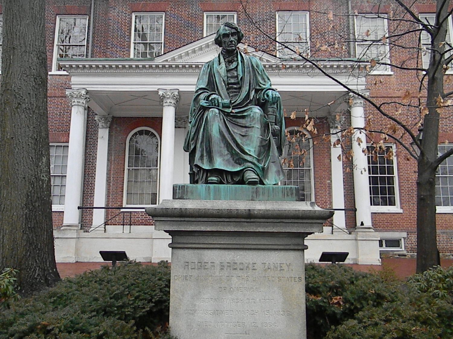 Roger Taney And Dred Scott Statue Statue Taney Dred Scott Decision