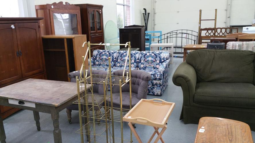 Bunting Online Auctions brings buyers and sellers together Spotlight