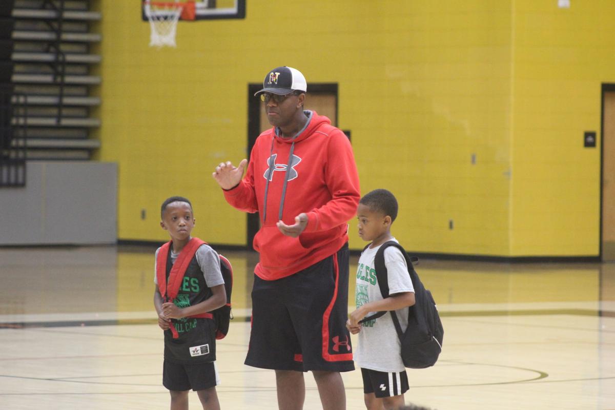 North Point Hosts Boys Basketball Camp News Somdnews Com