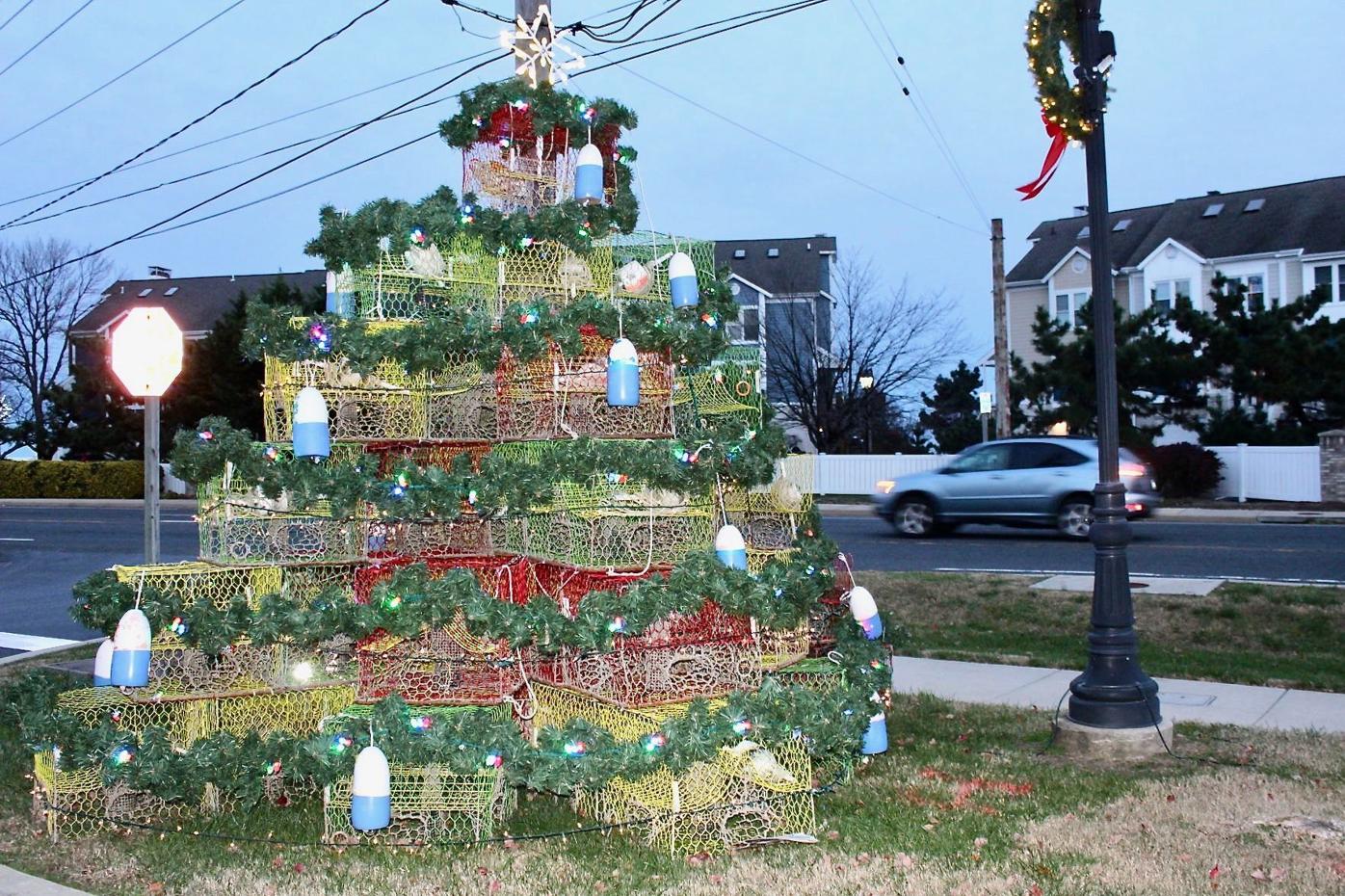 Chesapeake Beach holds annual Christmas 'light up' Local