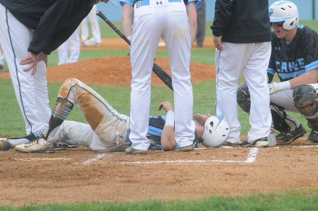 Huntingtown baseball rolls past Northern to reach region final Playoffs