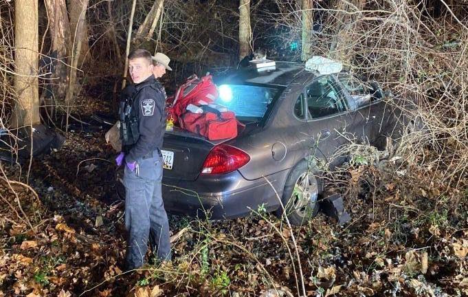 One injured in single-vehicle crash | Local News | somdnews.com