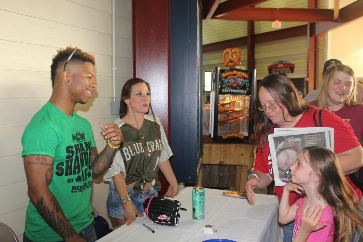 Blue Crabs Welcome Wrestlers Mickie James Lio Rush