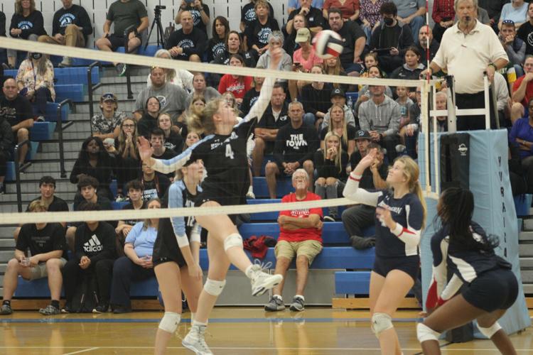 Huntingtown volleyball nips Northern in five sets High School
