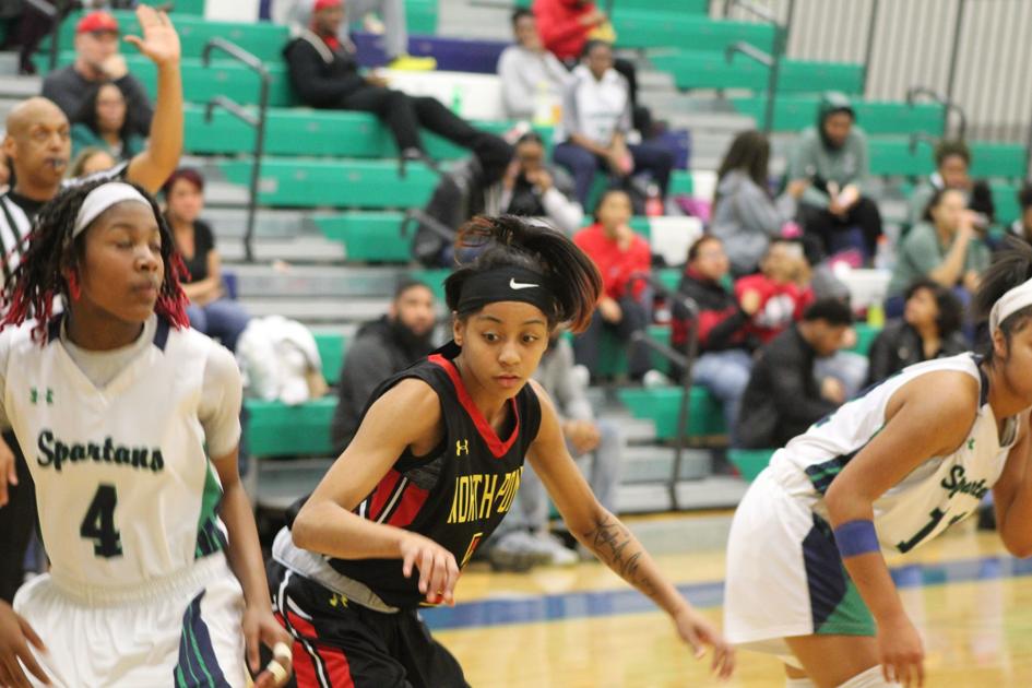 North Point Senior Jackson St Charles Senior Jones Sign To Play
