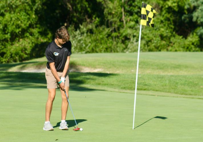 Huntingtown golf tops Calvert, North Point | High School | somdnews.com