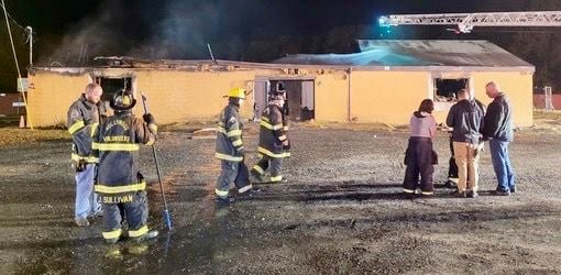 Commercial building fire in Oakville