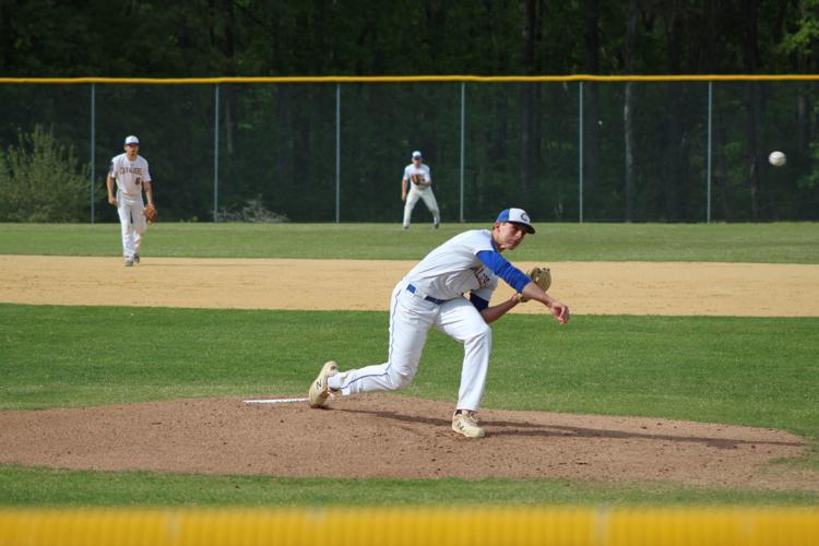 Huntingtown baseball holds off Calvert News