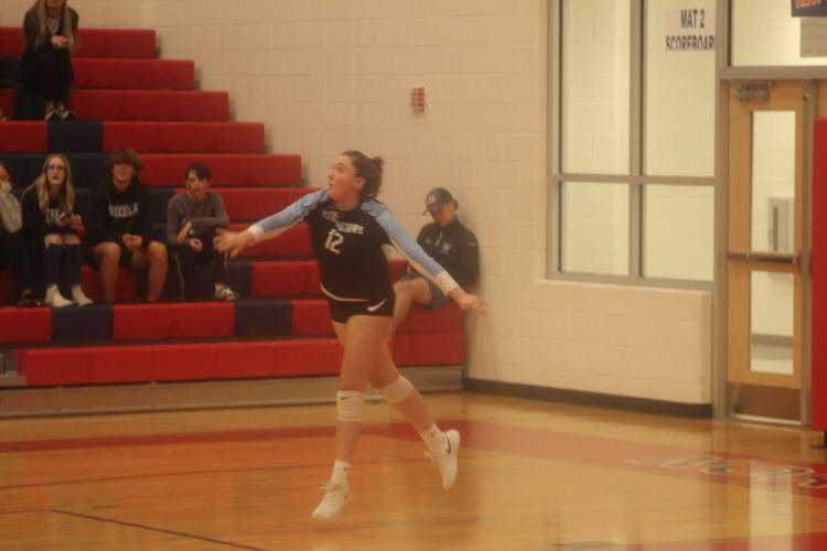 Northern volleyball sweeps Huntingtown High School