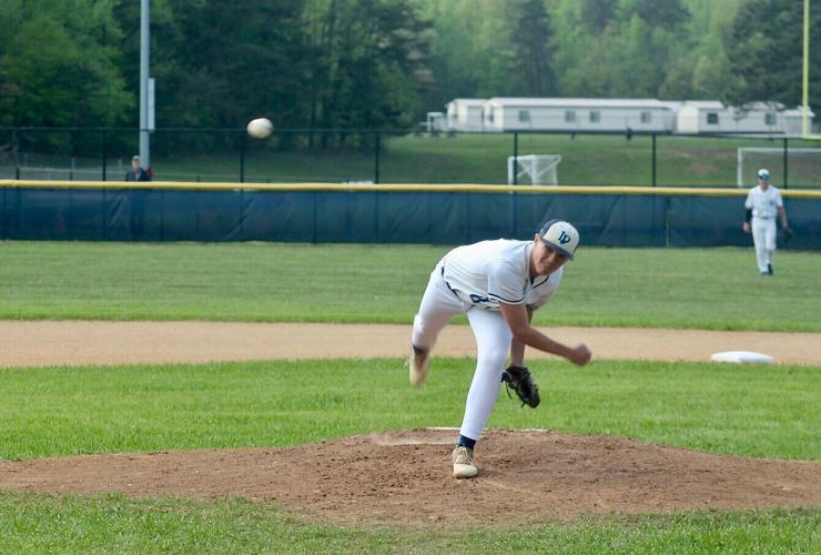 La Plata baseball upends Leonardtown High School