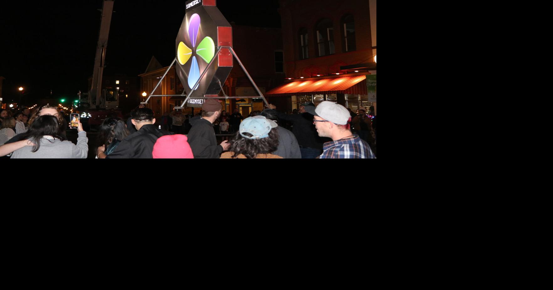 'Prop Drop' stopped for '25, but city tourism highlighting local nightspots open New Year's Eve