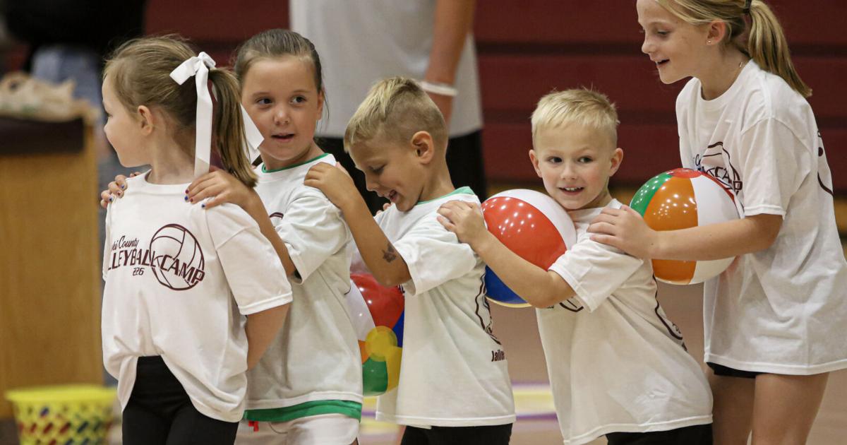 Pulaski Volleyball holds youth camp