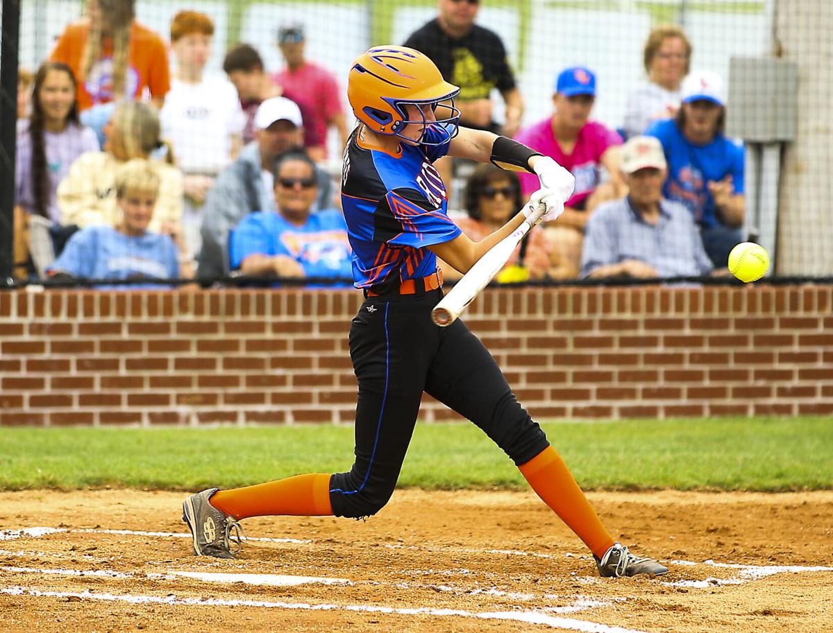 2021_12th_RegionSoftball_SWvsPC8246.JPG