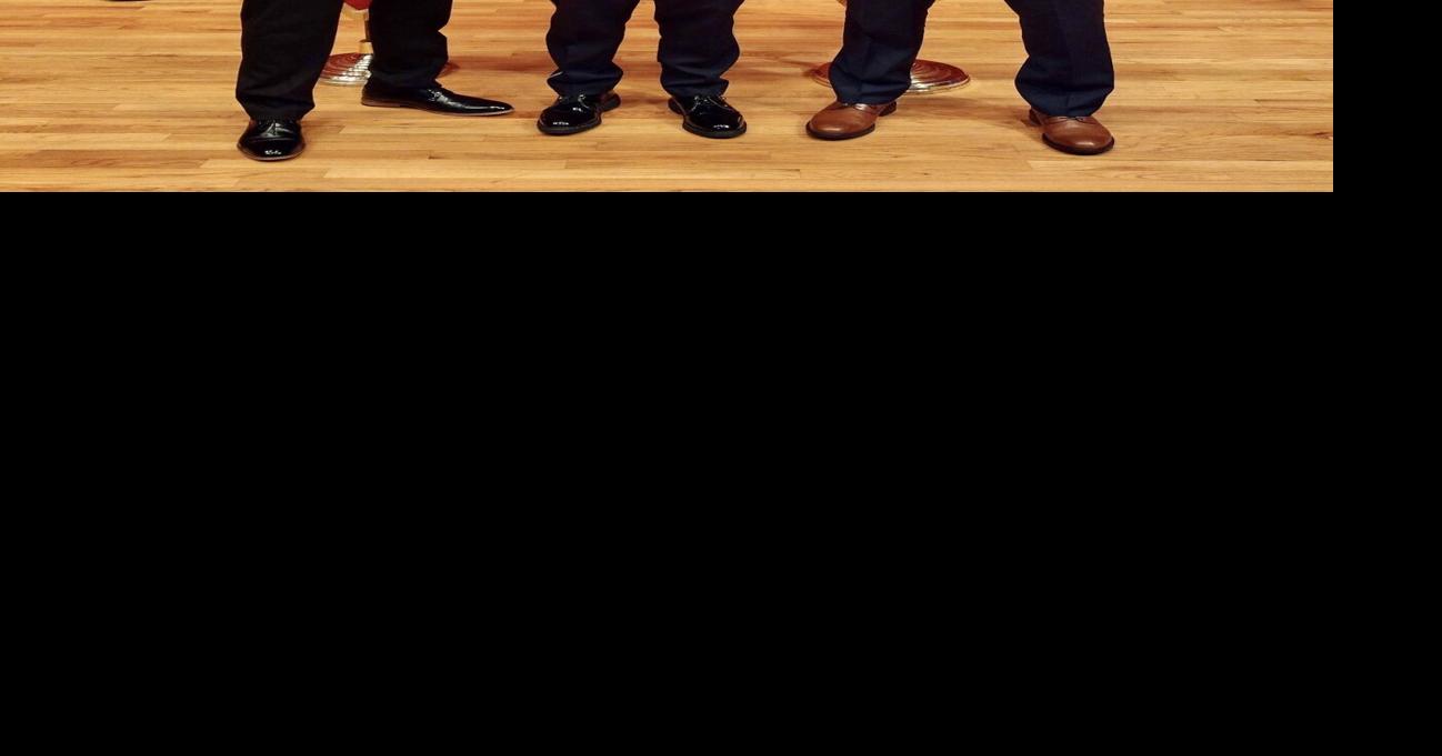 Somerset Police lieutenant graduates leadership academy | Community ...