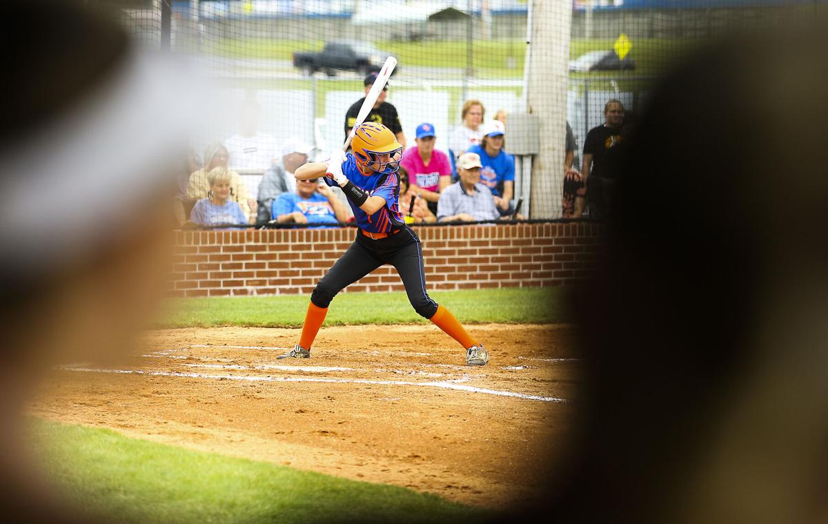 2021_12th_RegionSoftball_SWvsPC8248.JPG