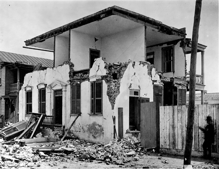 SLIDESHOW 10 biggest earthquakes in eastern U.S.