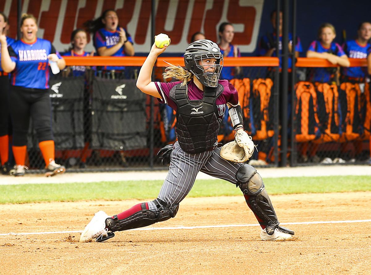 2021_12th_RegionSoftball_SWvsPC8252.JPG