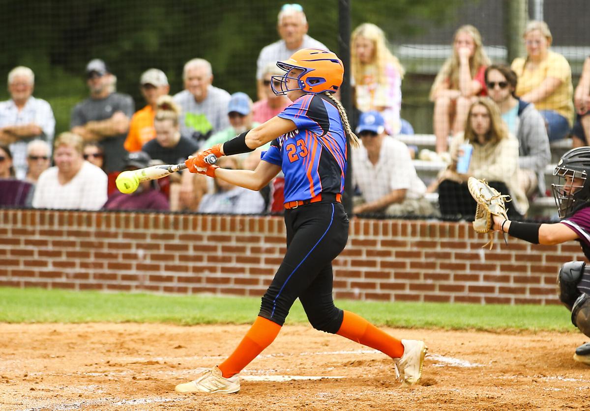 2021_12th_RegionSoftball_SWvsPC8262.JPG