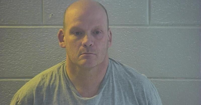 Man sentenced to more than 2 years for possessing child exploitation ...